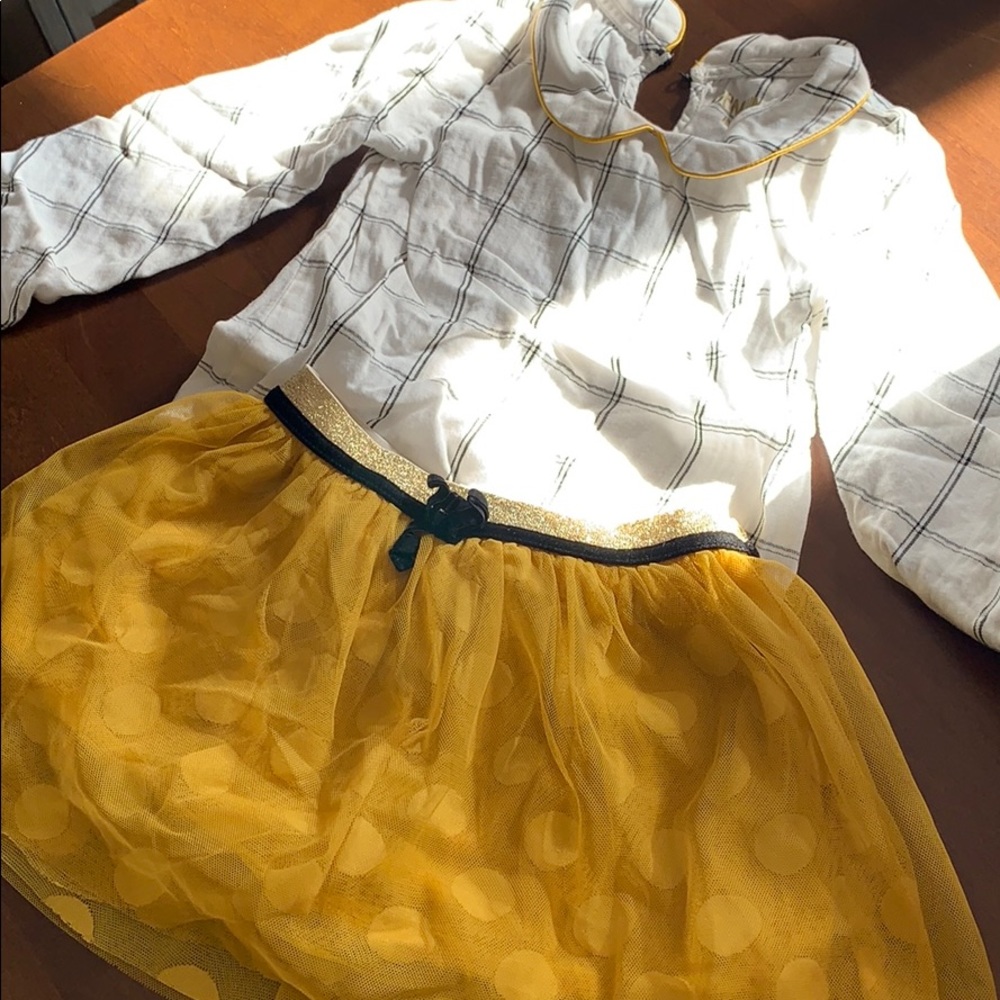 Dressy holiday outfit